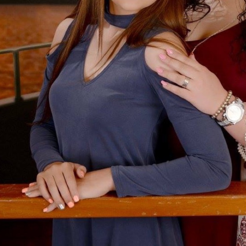 Cold Shoulder Dress - Picture 2 of 5
